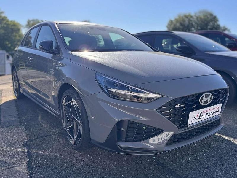 Neu Hyundai i30 N Line 140 PS (102 kW) 2025 Shadow grey Limousine