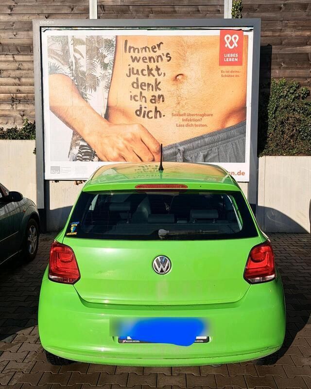 Grün Gebraucht 2011 VW Polo Kleinwagen | 3.499 € (Superpreis) - Bild 1/4