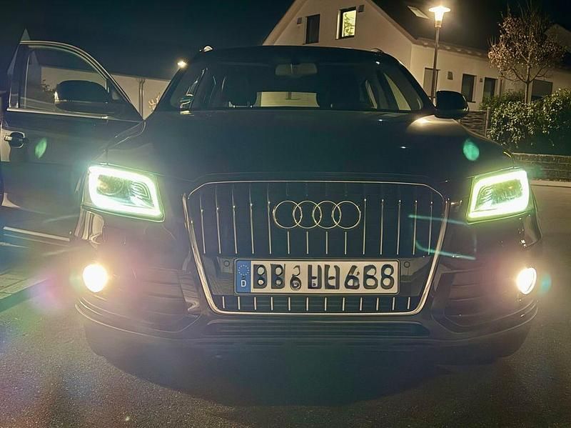 Używany Audi Q5 150 KM (110 kW) 2013 Czarny SUV