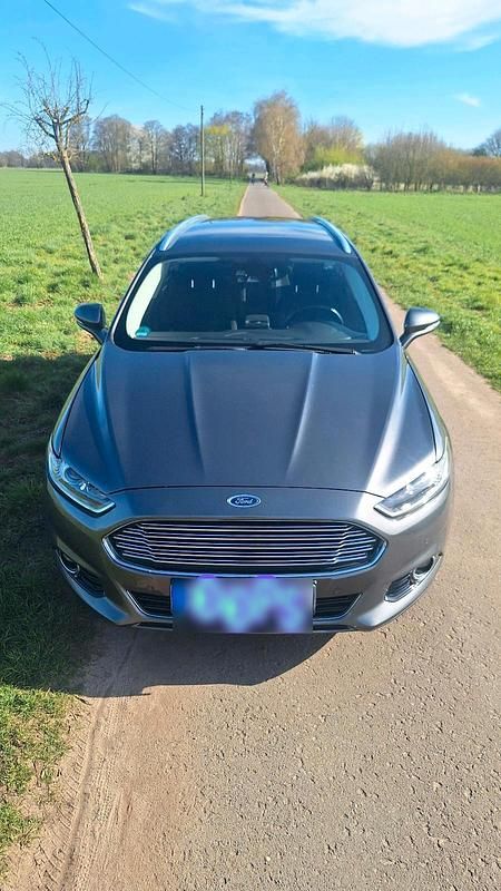 Gebraucht Ford Mondeo 150 PS (110 kW) 2015 Grau Kombi
