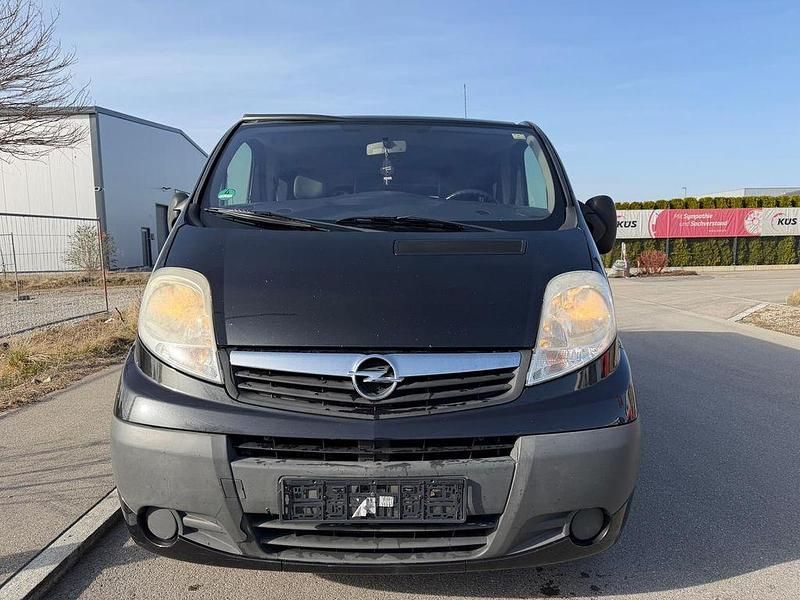 Gebraucht Opel Vivaro 114 PS (83 kW) 2014 Schwarz Van / Kleinbus