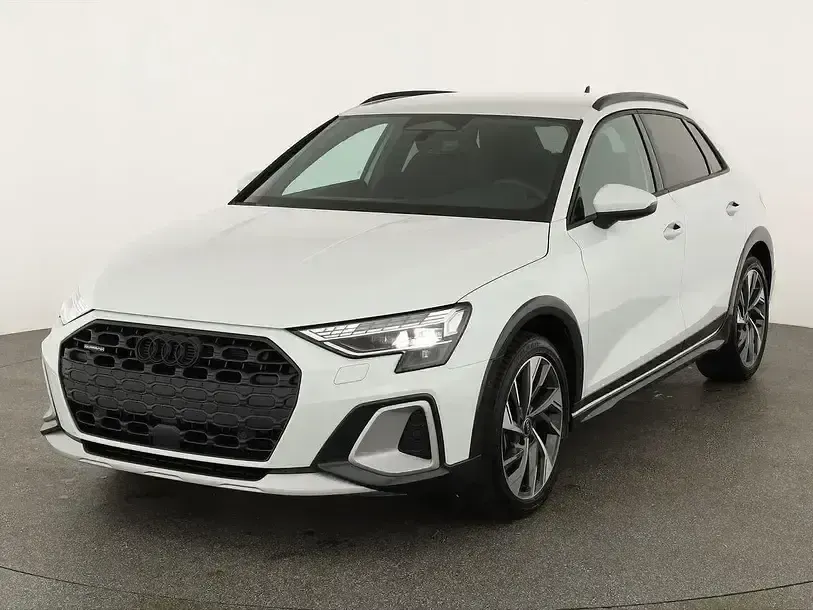 Gebraucht Audi A3 Ambiente 204 PS (150 kW) 2026 Weiss Limousine