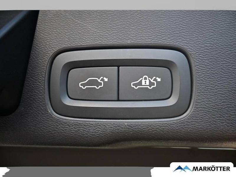 Gebraucht Volvo XC60 Plus 398 PS (292 kW) 2024 Silber SUV