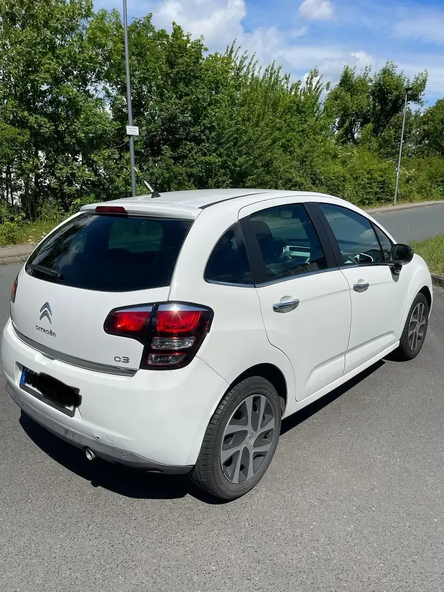 Gebraucht Citroën C3 68 PS (50 kW) 2013 Weiß Kleinwagen