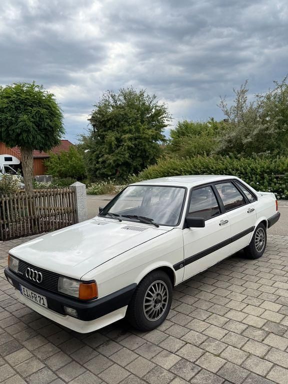 Weiß Gebraucht 1986 Audi Quattro Coupé | 11.500 € - Bild 1/4