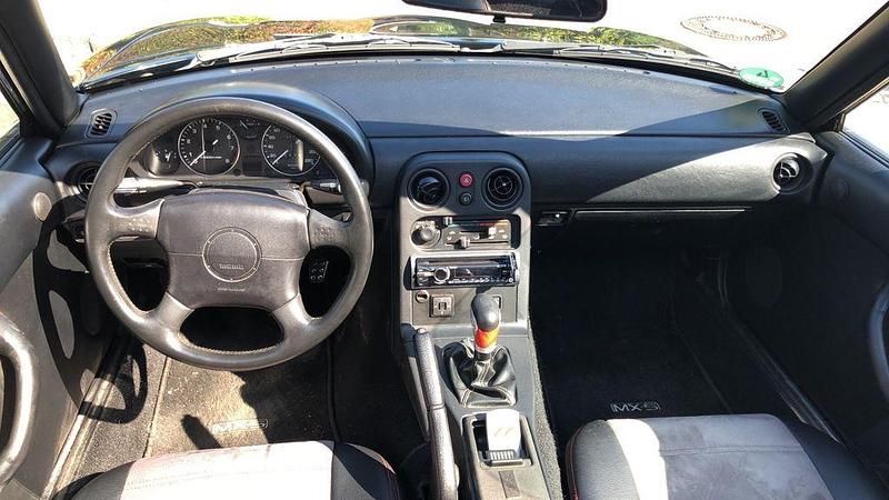Gebraucht Mazda MX5 131 PS (96 kW) 1994 Schwarz Cabrio