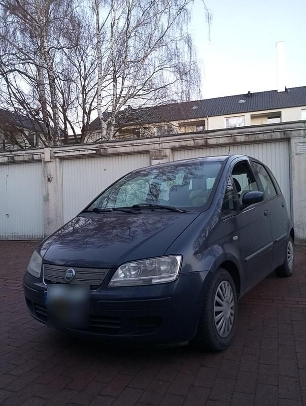 Gebraucht Fiat Idea 77 PS (56 kW) 2006 Blau Van / Kleinbus