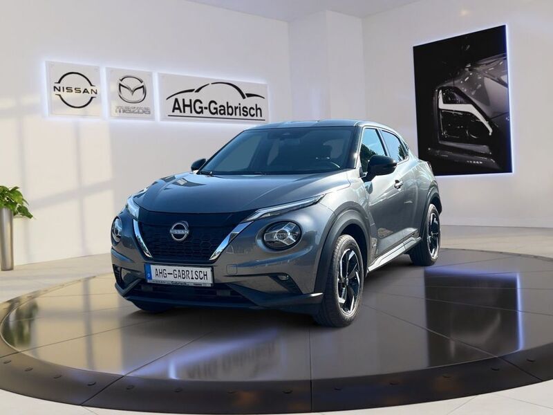 Grau Gebraucht 2024 Nissan Juke N-Connecta SUV | 25.990 € (Fairer Preis) - Bild 1/4