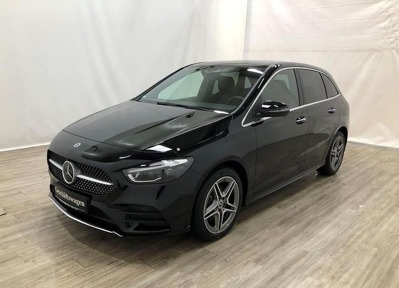 Gebraucht Mercedes B250e AMG 163 PS (119 kW) 2023 Schwarz Van / Kleinbus