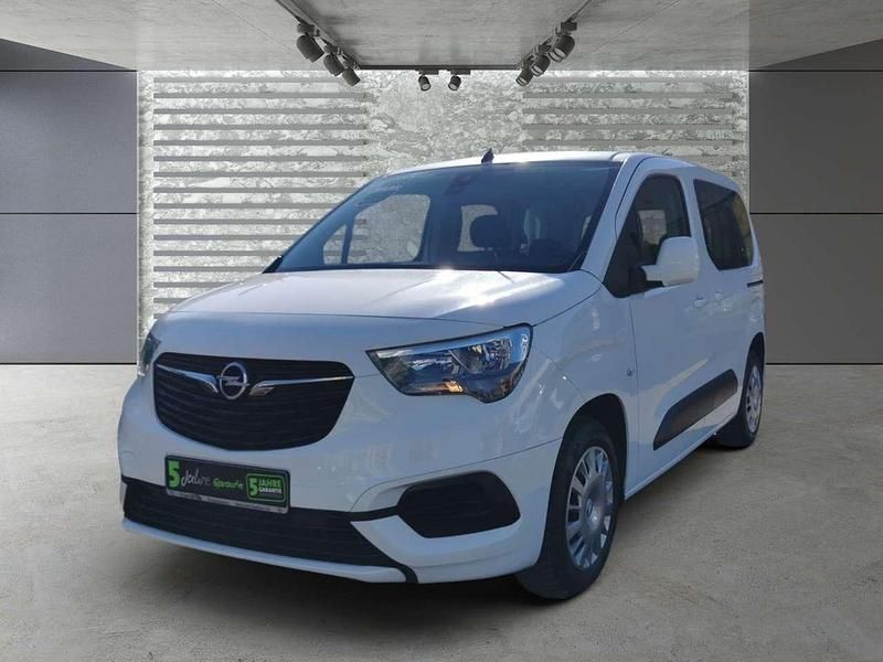 Gebraucht Opel Combo Life Edition 110 PS (80 kW) 2019 Jade weiss/arktis weiss Van / Kleinbus
