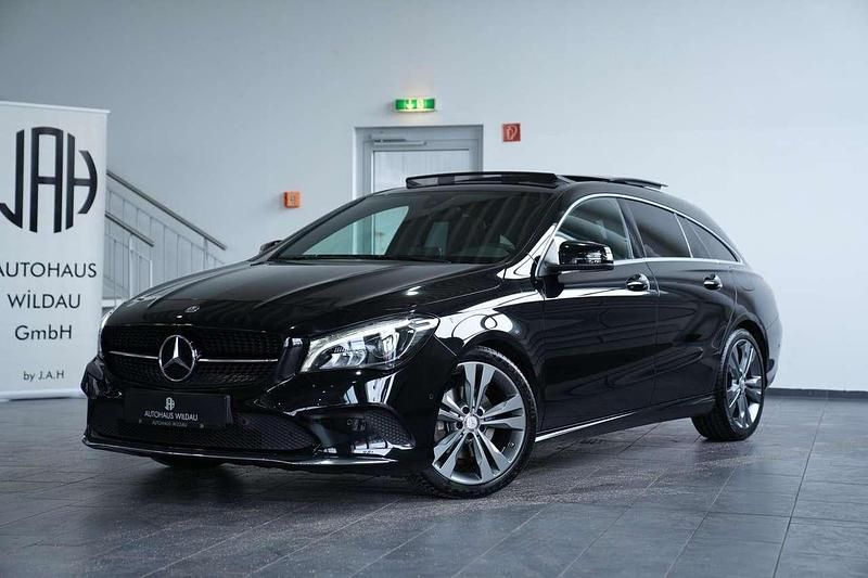 Gebraucht Mercedes CLA200 156 PS (114 kW) 2017 Nachtschwarz  unilack Kombi