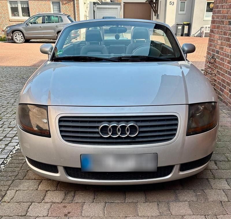 Gebraucht Audi TT Roadster 180 PS (132 kW) 2000 Silber Cabrio