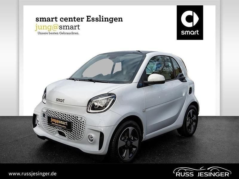 Weiß Gebraucht 2022 Smart ForTwo Electric Drive Passion | 14.880 € (Fairer Preis) - Bild 1/2