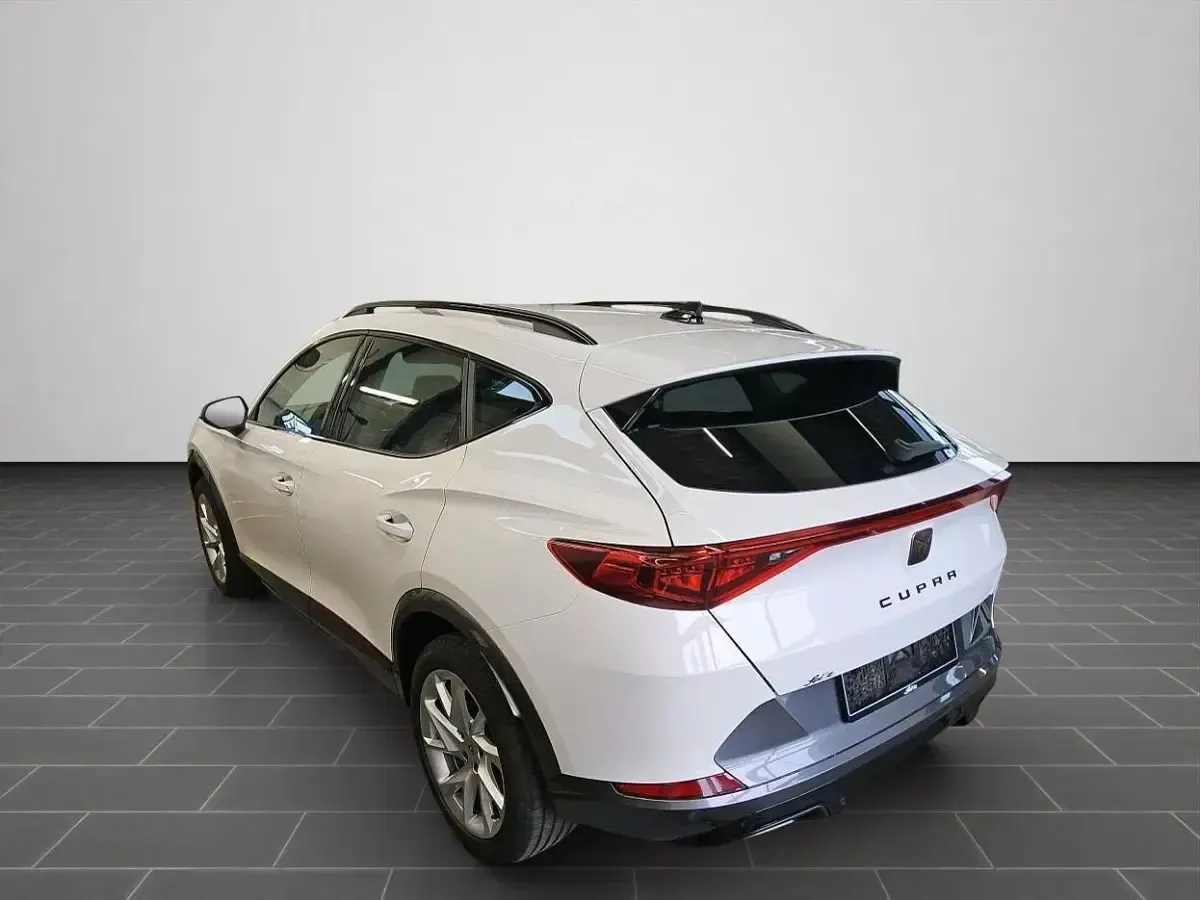 Gebraucht Cupra Formentor 150 PS (110 kW) 2023 Weiß SUV