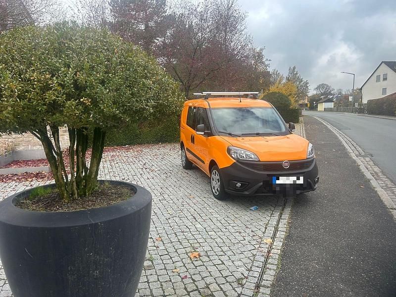 Gebraucht 2020 Fiat Doblò Van / Kleinbus | 8.700 € (Superpreis) - Bild 1/4
