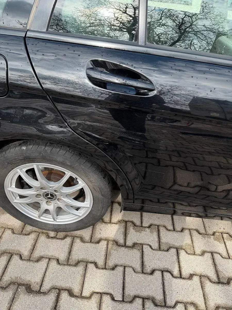 Gebraucht Mercedes C200 136 PS (100 kW) 2010 Schwarz Kombi