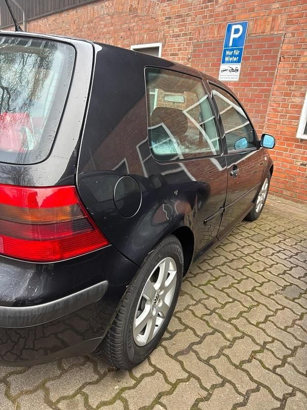 Gebraucht VW Golf 116 PS (85 kW) 2001 Schwarz Coupé