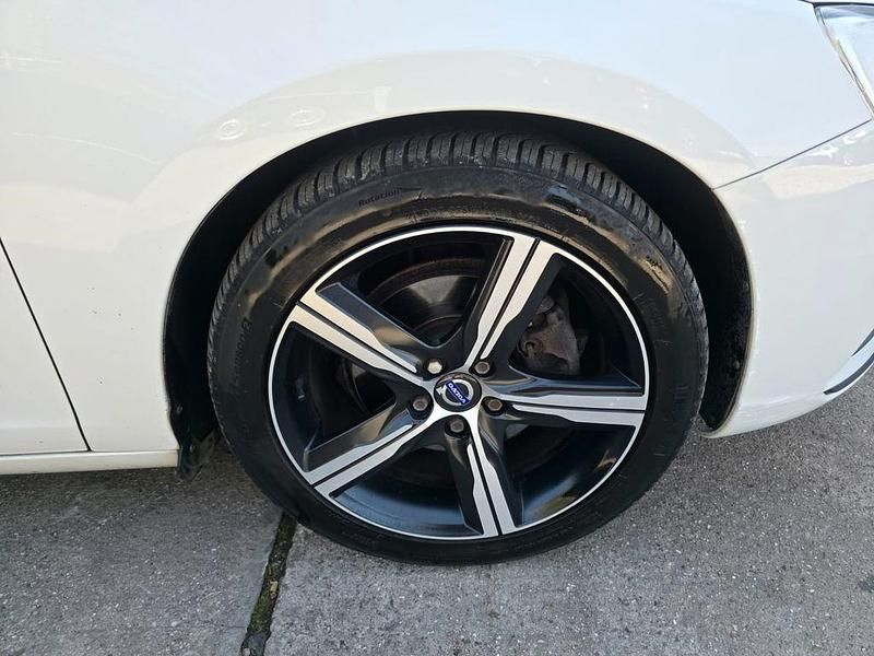 Gebraucht Volvo S60 R-Design 190 PS (139 kW) 2018 Weiß Limousine