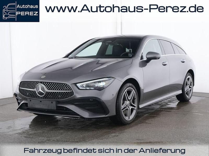 Grau Gebraucht 2024 Mercedes CLA250e Shooting Brake AMG Kombi | 37.449 € (Fairer Preis) - Bild 1/4