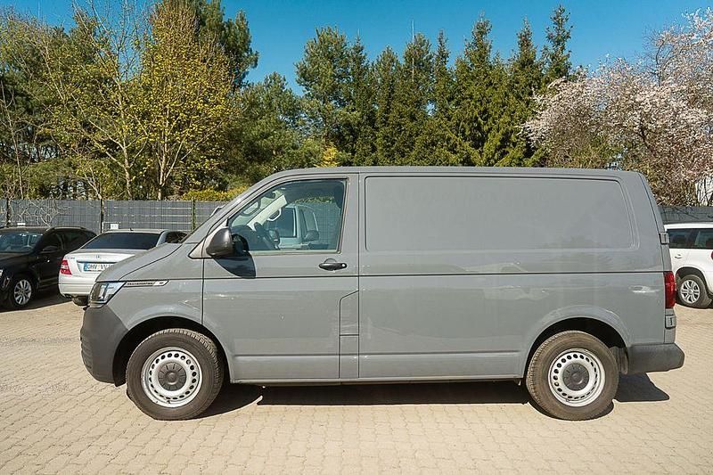 Gebraucht VW Transporter 110 PS (80 kW) 2020 Grau Van