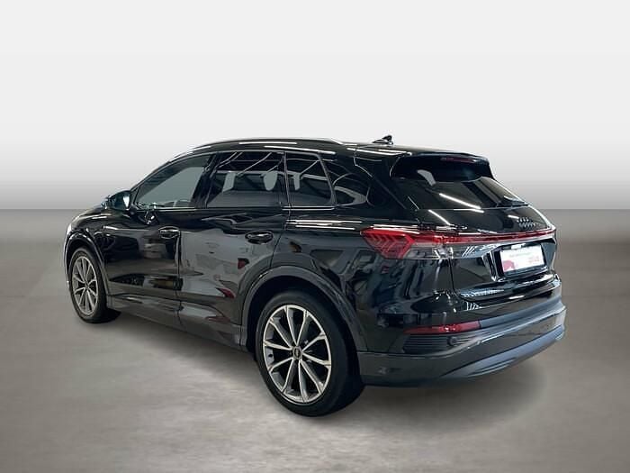 Gebraucht Audi Q4 e-tron Ambiente 210 kW (286 PS) 2025 Mythosschwarz SUV