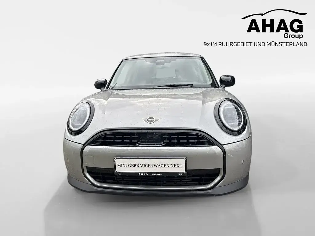 Gebraucht Mini Cooper Classic 156 PS (114 kW) 2025 Silber Kleinwagen