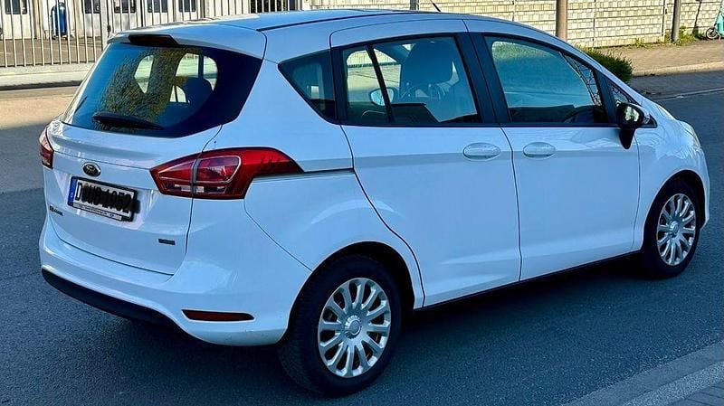 Gebraucht Ford B-MAX SYNC Edition 101 PS (74 kW) 2014 Weiß Van / Kleinbus