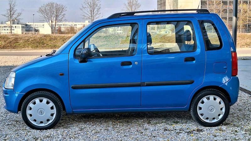 Gebraucht Opel Agila 75 PS (55 kW) 2001 Blau Van / Kleinbus