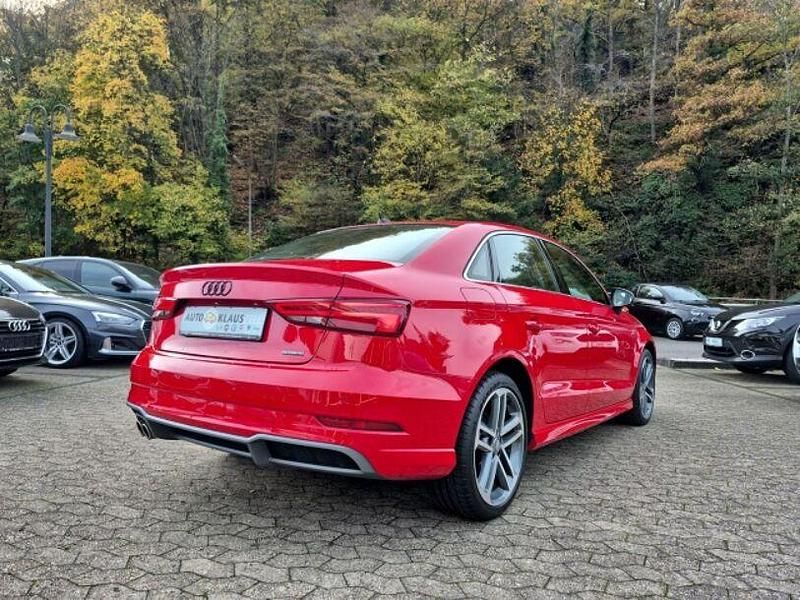 Gebraucht Audi A3 Design 190 PS (139 kW) 2020 Tangorot metallic Limousine