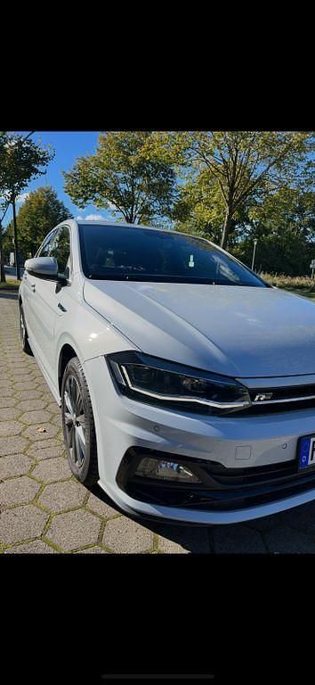 Weiß Gebraucht 2018 VW Polo Highline Limousine | 16.500 € (Etwas zu teuer) - Bild 1/4