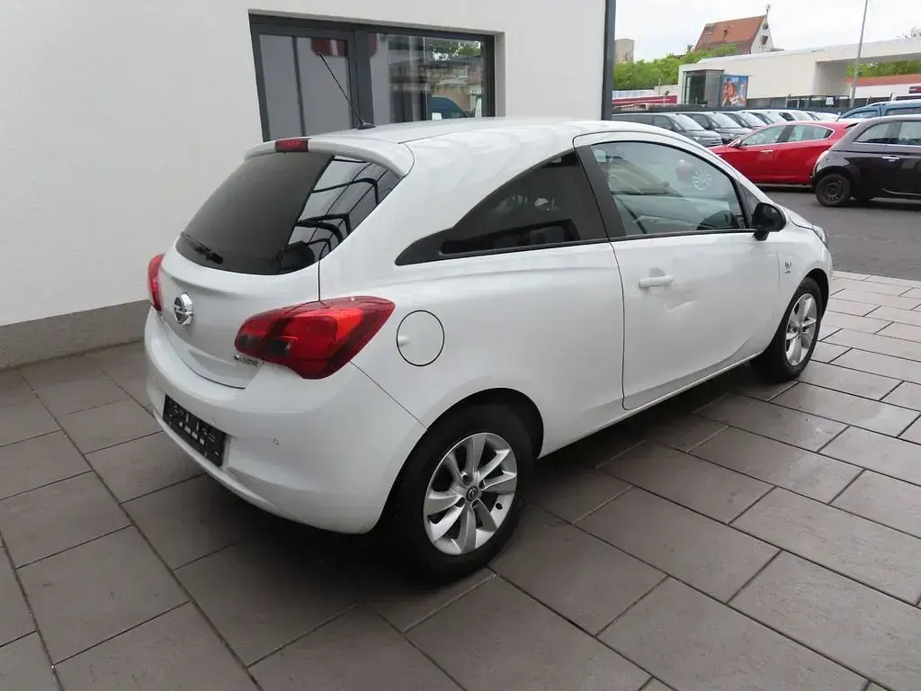 Gebraucht Opel Corsa 95 PS (69 kW) 2016 Weiß Kleinwagen
