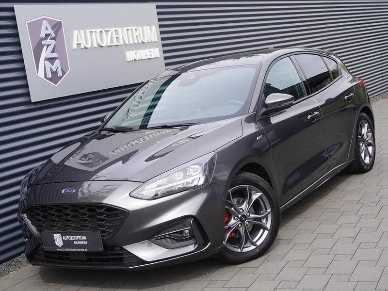 Gebraucht Ford Focus ST-Line X 182 PS (133 kW) 2021 Magneticgrau (metallic) Limousine