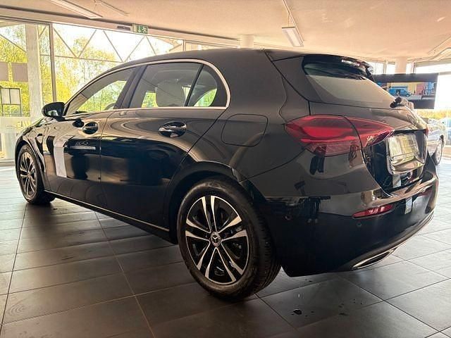 Gebraucht Mercedes A180 Progressive 136 PS (100 kW) 2024 Nachtschwarz Limousine