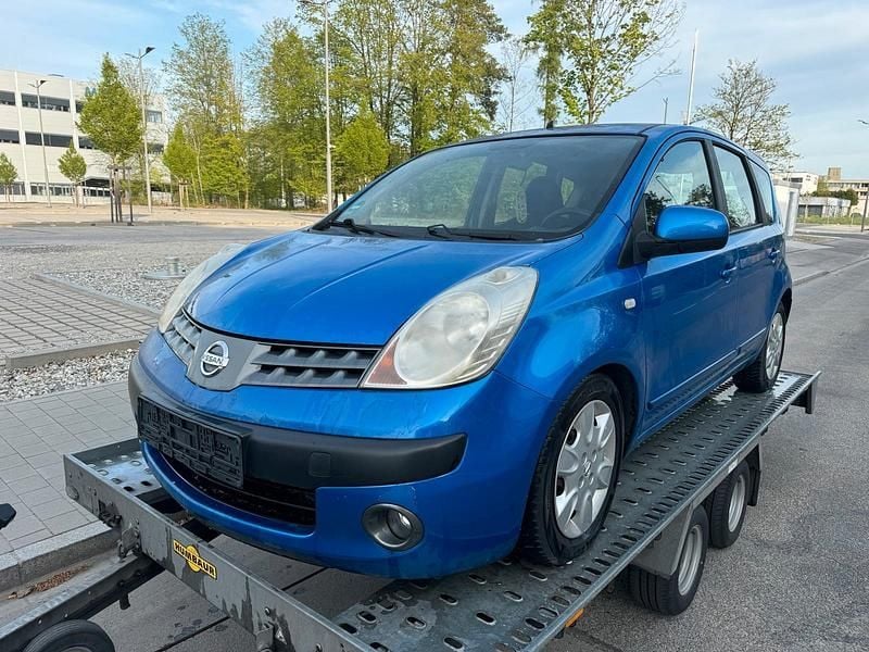 Usado Nissan Note 88 HP (64 kW) 2006 Azul Citadino