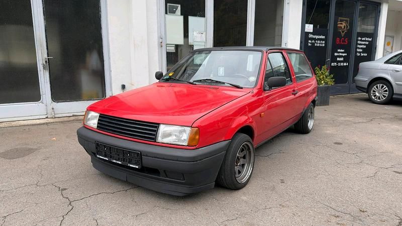 Rot Gebraucht 1990 VW Polo Kleinwagen | 1.290 € - Bild 1/4