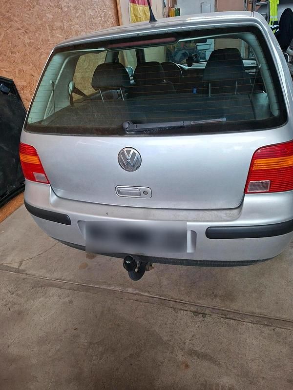 Gebraucht VW Golf IV 75 PS (55 kW) 2002 Silber Limousine