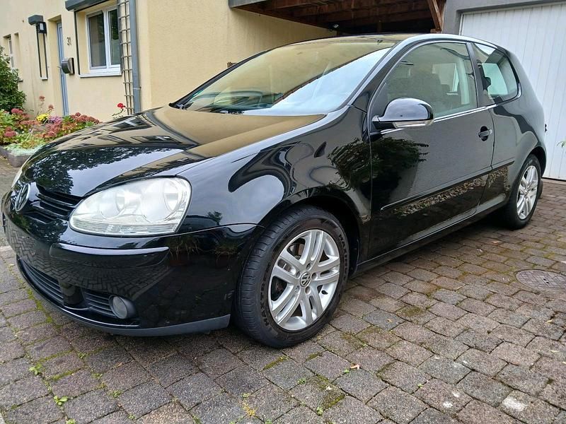 Schwarz Gebraucht 2007 VW Golf V Limousine | 3.650 € (Etwas zu teuer) - Bild 1/4