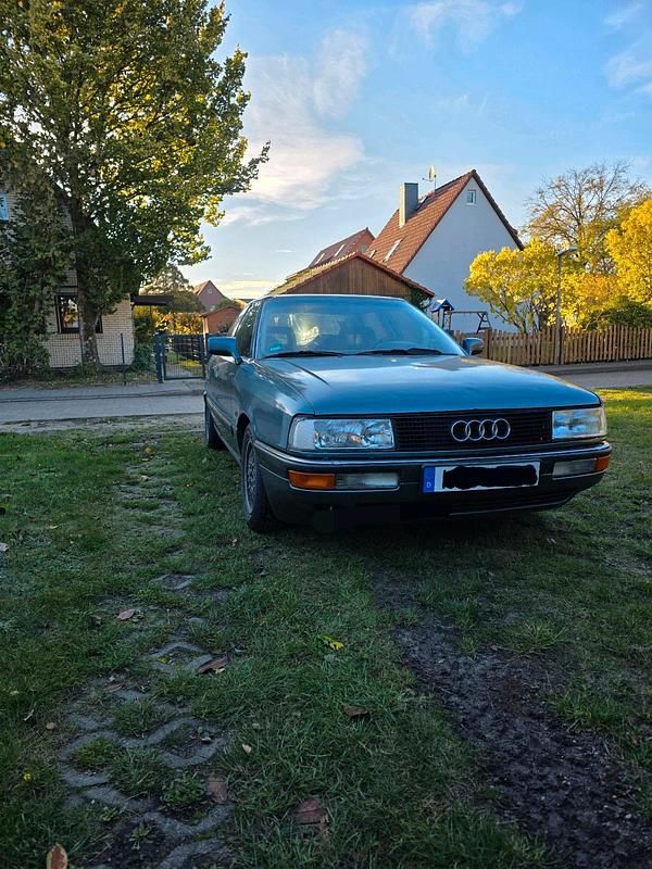Blau Gebraucht 1990 Audi 90 Limousine | 2.600 € - Bild 1/4