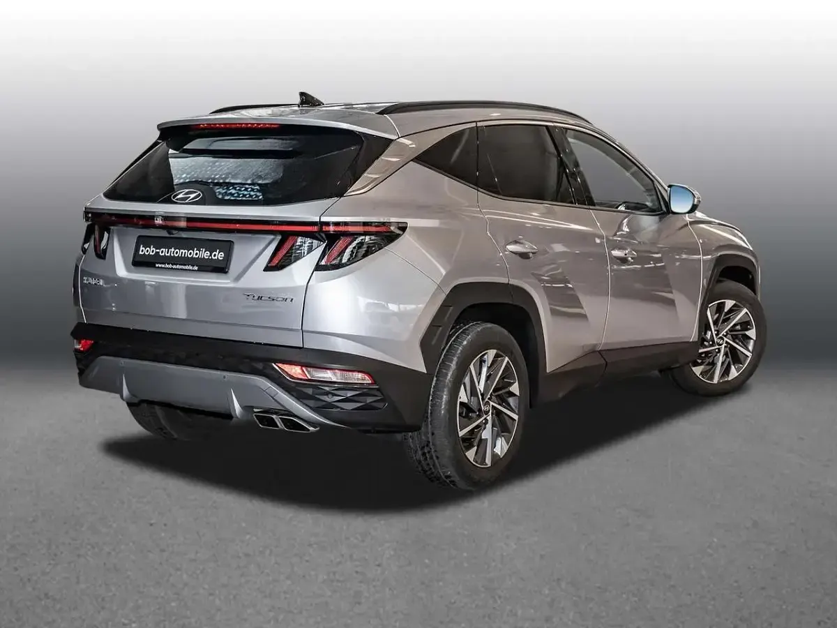 Usata Hyundai Tucson Select 150 CV (110 kW) 2024 Argento SUV
