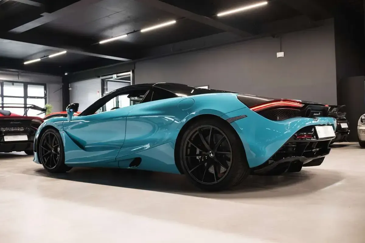 Gebraucht McLaren 720S 721 PS (530 kW) 2022 Tokyo cyan Cabrio