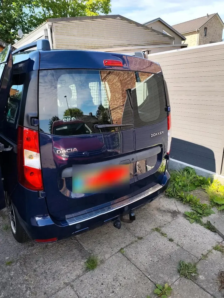 Gebraucht Dacia Dokker Lauréate 115 PS (84 kW) 2016 Blau Van / Kleinbus
