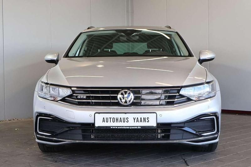 Gebraucht VW Passat GTE 218 PS (160 kW) 2020 Silber Kombi