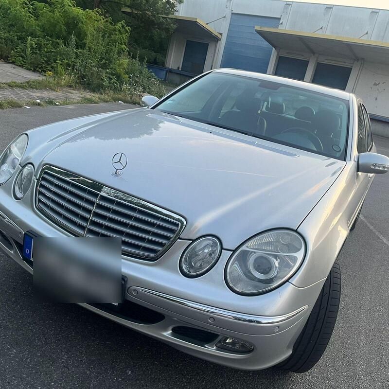 Gebraucht 2005 Mercedes E200 Limousine | 5.900 € (Fairer Preis) - Bild 1/4