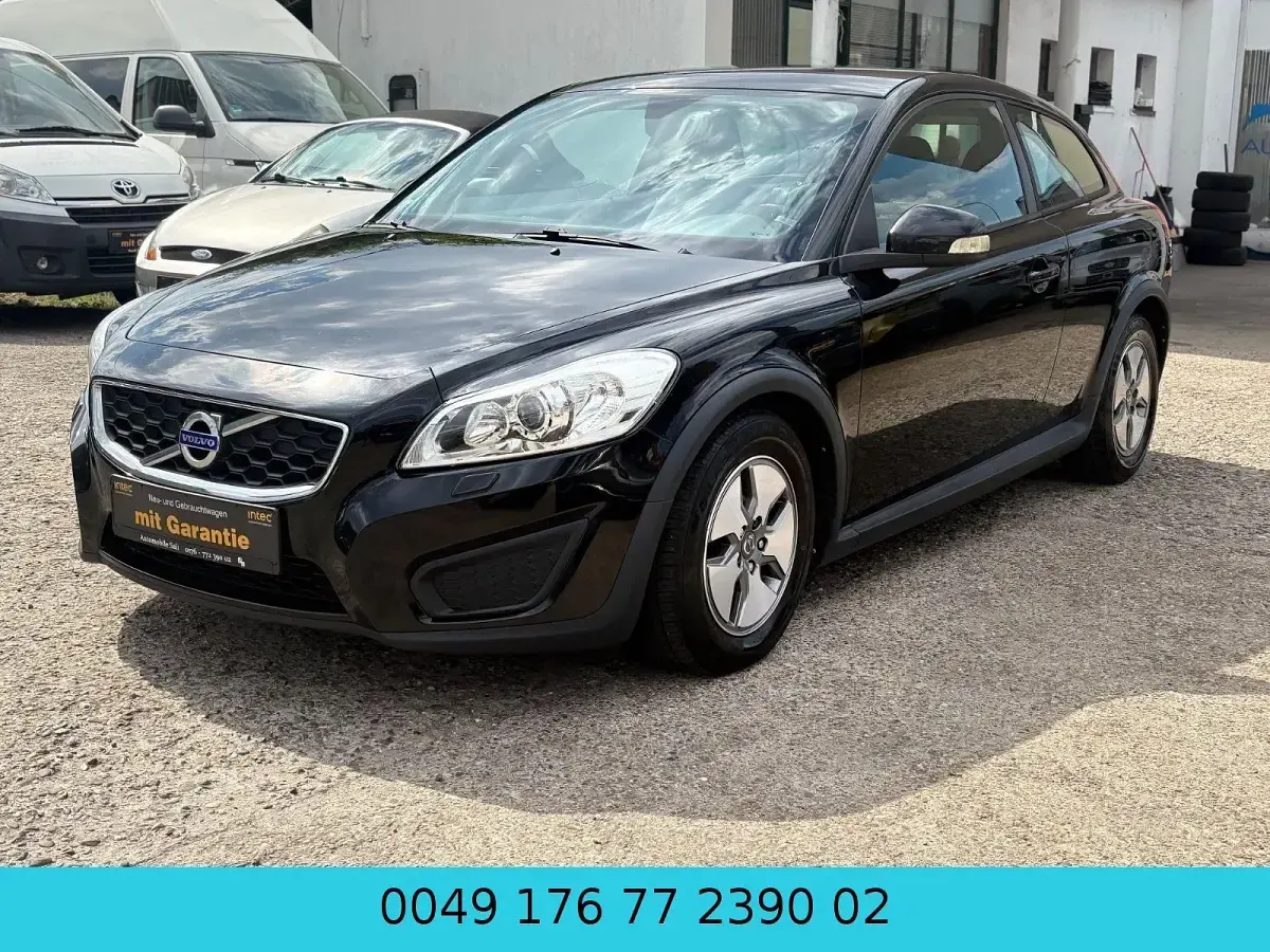 Gebraucht Volvo C30 Drive Kinetic 114 PS (83 kW) 2011 Schwarz Kleinwagen