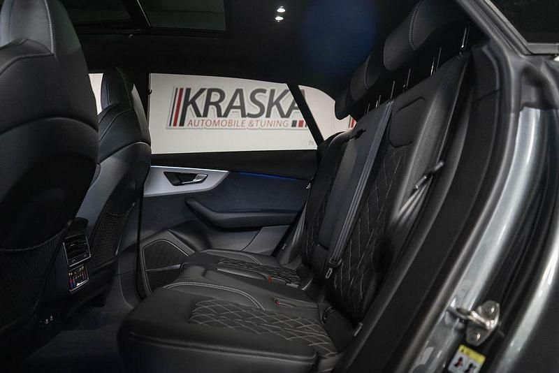 Neu Audi Q8 S-Line 330 PS (242 kW) 2026 Daytonagrau perleffekt SUV