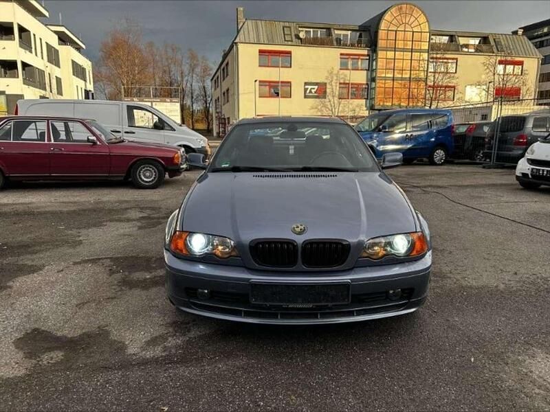 Gebraucht BMW 325 192 PS (141 kW) 2001 Stahlblau metallic Coupé