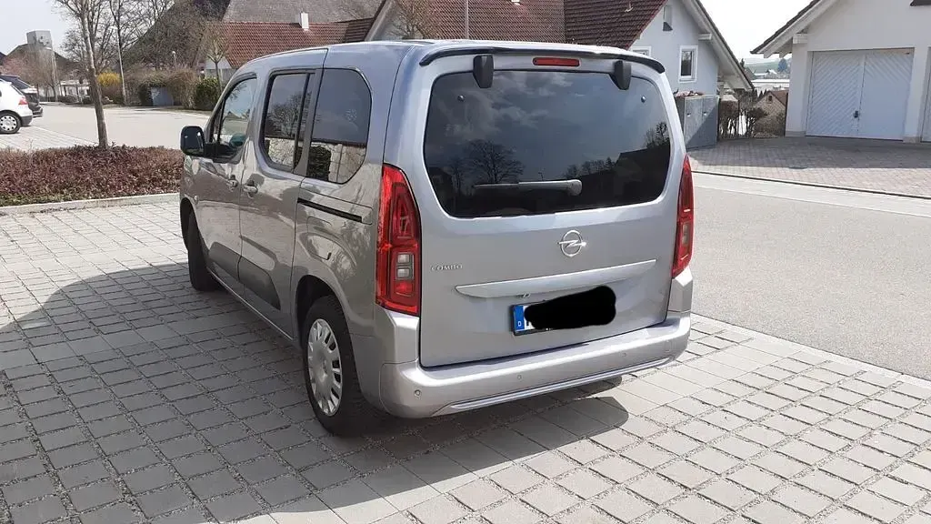 Gebraucht Opel Combo Life 131 PS (96 kW) 2022 Grau Van / Kleinbus