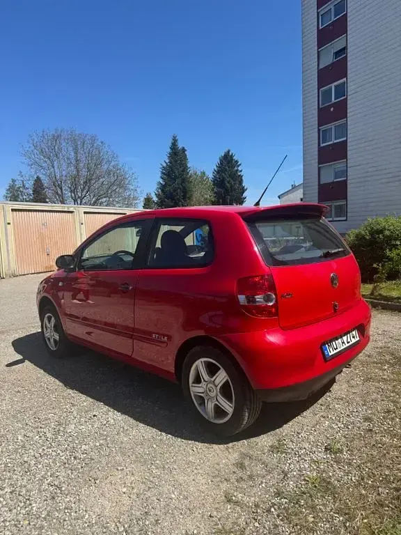 Gebraucht VW Fox Style 54 PS (39 kW) 2010 Rot Kleinwagen