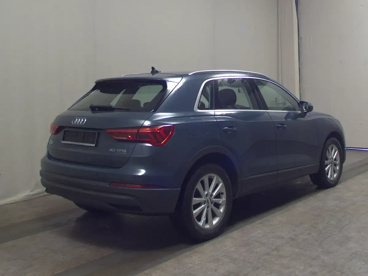 Gebraucht Audi Q3 Ambiente 190 PS (139 kW) 2020 Grau SUV