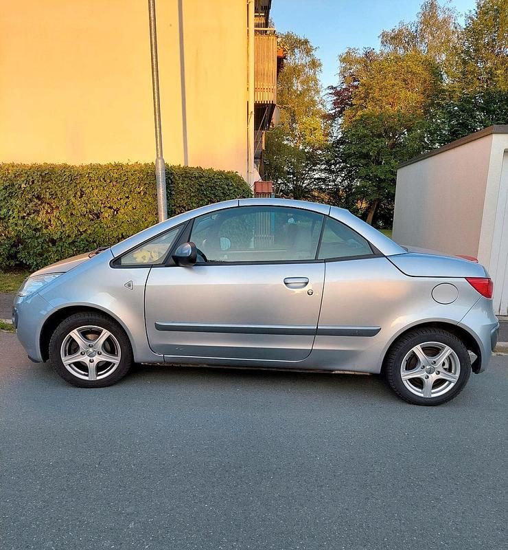 Gebraucht Mitsubishi Colt 108 PS (79 kW) 2007 Silber Cabrio